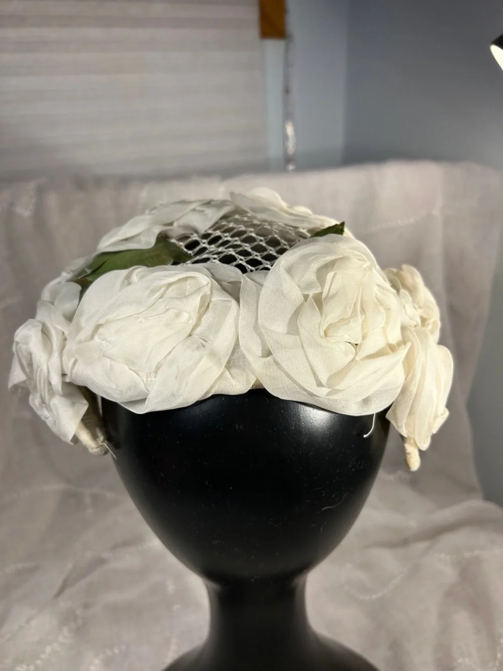 Vintage floral flower headpiece halo piece - Picture 2 of 9